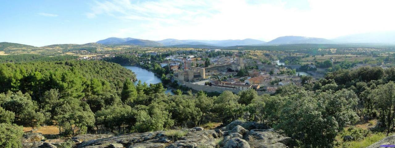 El Pozo La Serna del Monte Exterior photo
